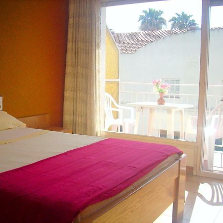 Appartamento Calella De La Costa Esterno foto